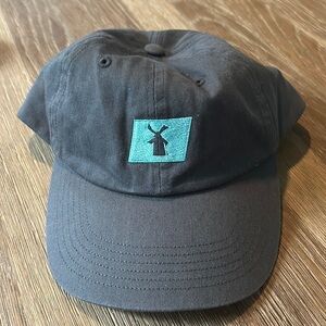 ✌️Dutch Bros hat adjustable back